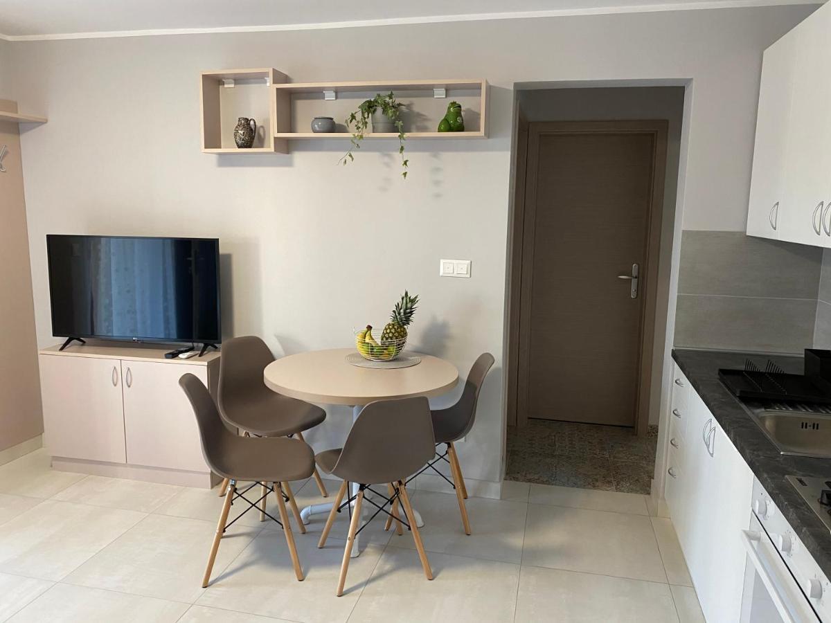 Green House Apartments Novi Vinodolski Εξωτερικό φωτογραφία